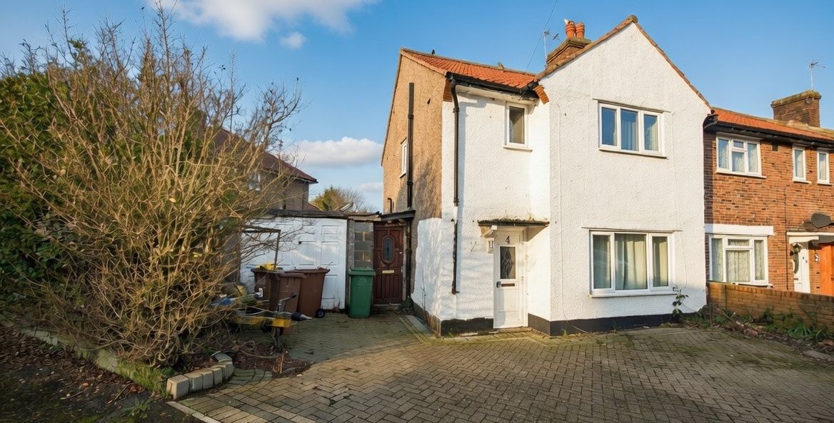 4 Dingwall Road, Carshalton, Surrey, SM5 4LY