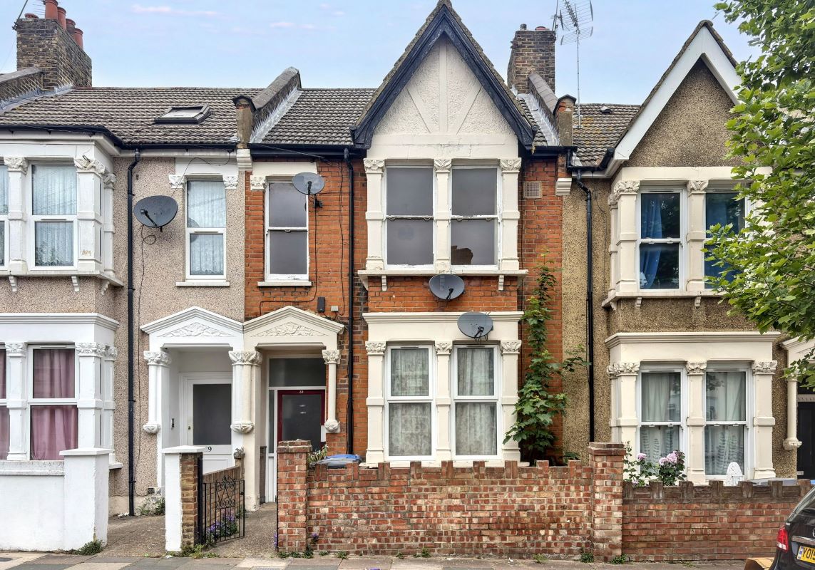 31 Inman Road, Harlesden, London, NW10 9JU