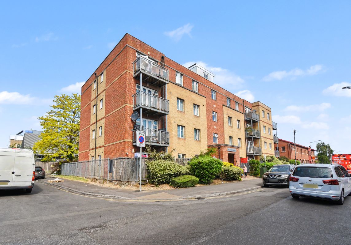 14 Neo Apartments, 1-9 Wexham Road, Slough, Buckinghamshire, SL1 1UG