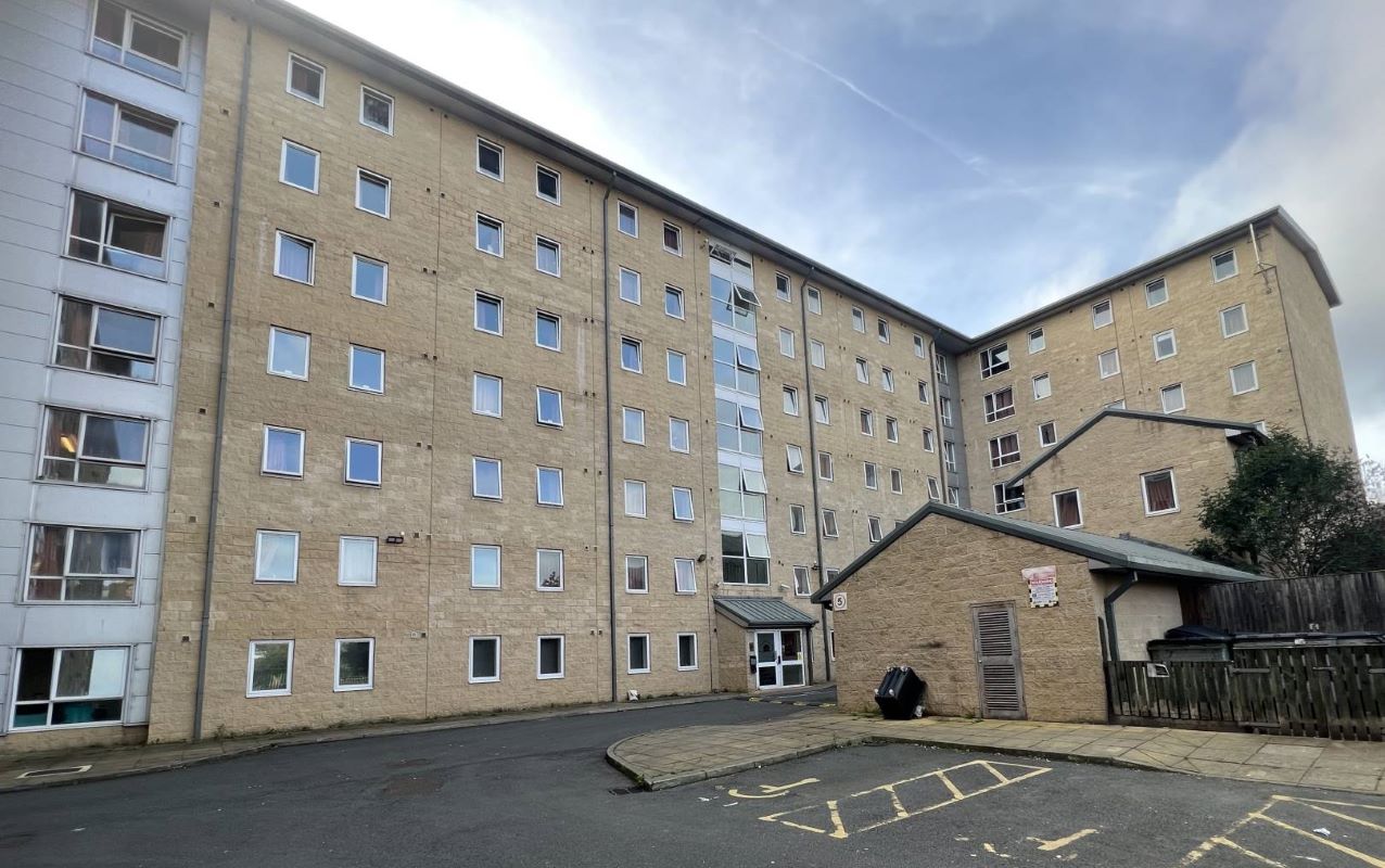 Unit E19F Scholars Village, Great Horton Road, Bradford, West Yorkshire, BD7 1QG