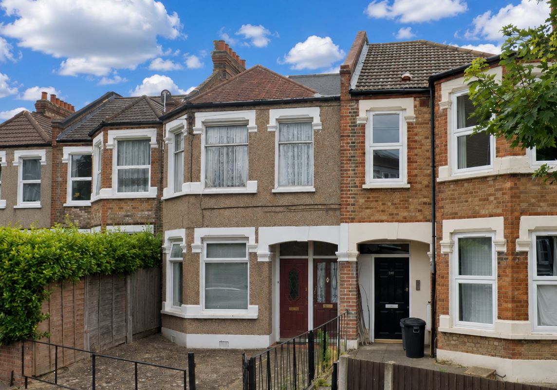 137-139 Mellison Road, Tooting, London, SW17 9AT