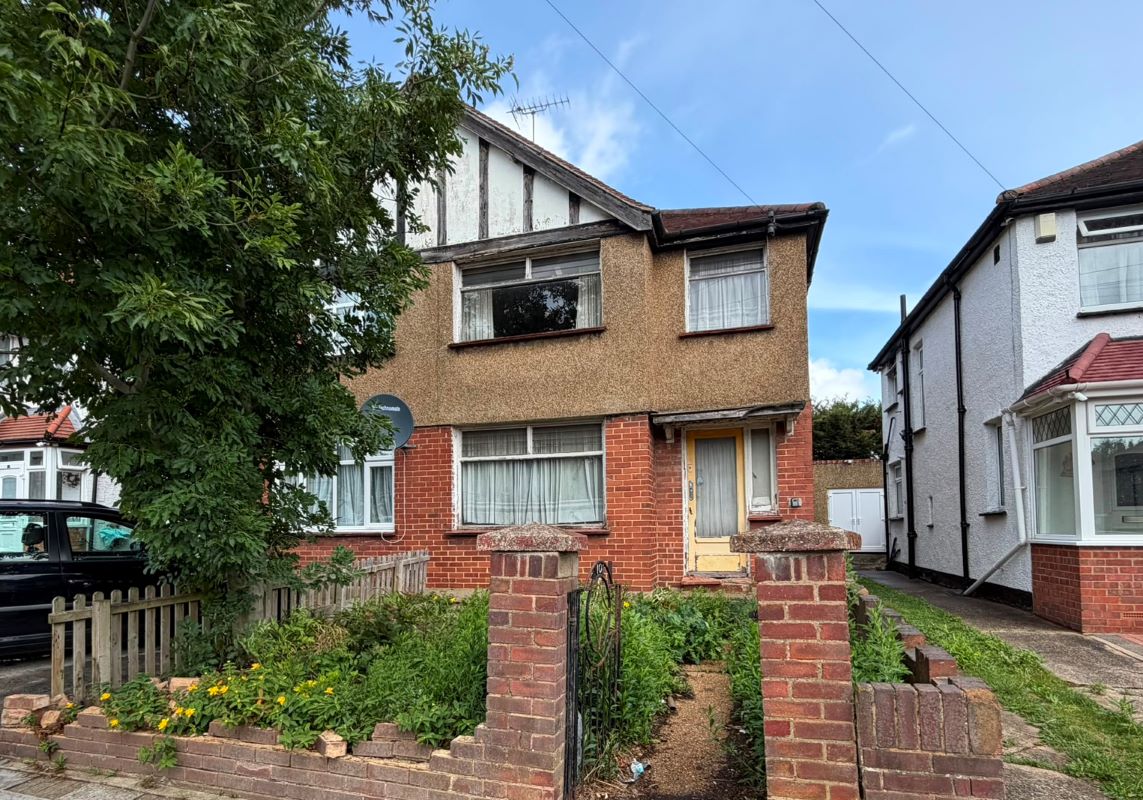 101 Welbeck Road, Harrow, Middlesex, HA2 0RU