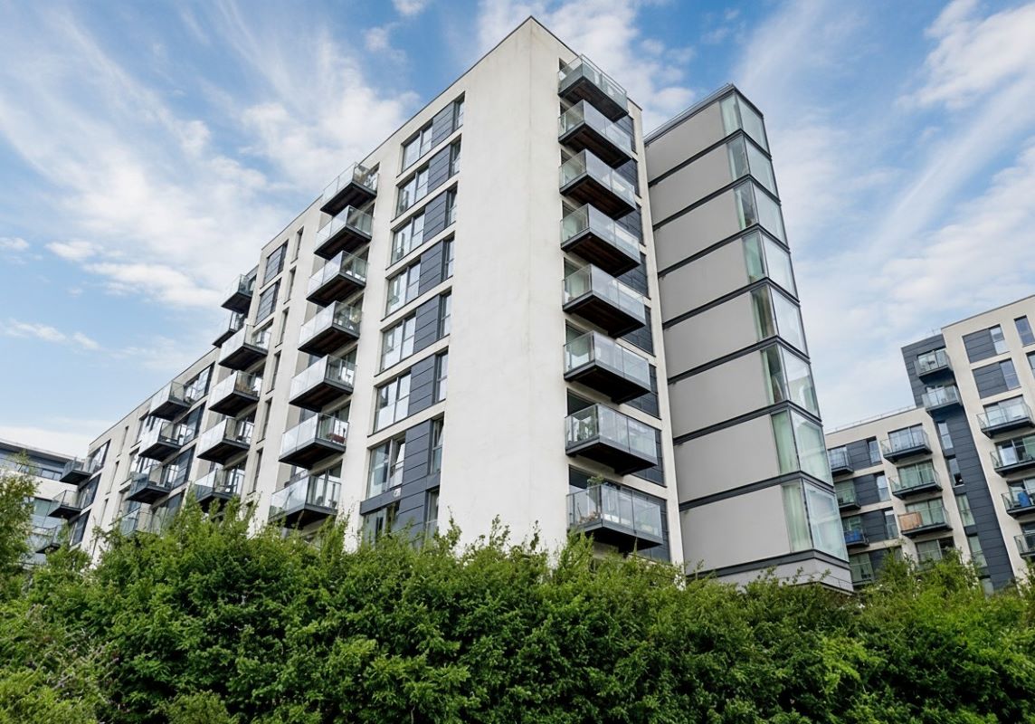 Flat 702 Navigation Building, Station Approach, Hayes, Middlesex, UB3 4FF