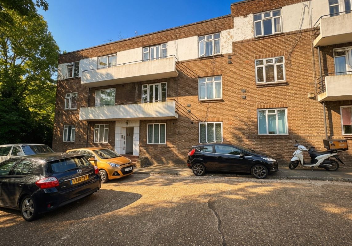 Flat 8 Talbot Court, Blackbird Hill, Kingsbury, London, NW9 8SB