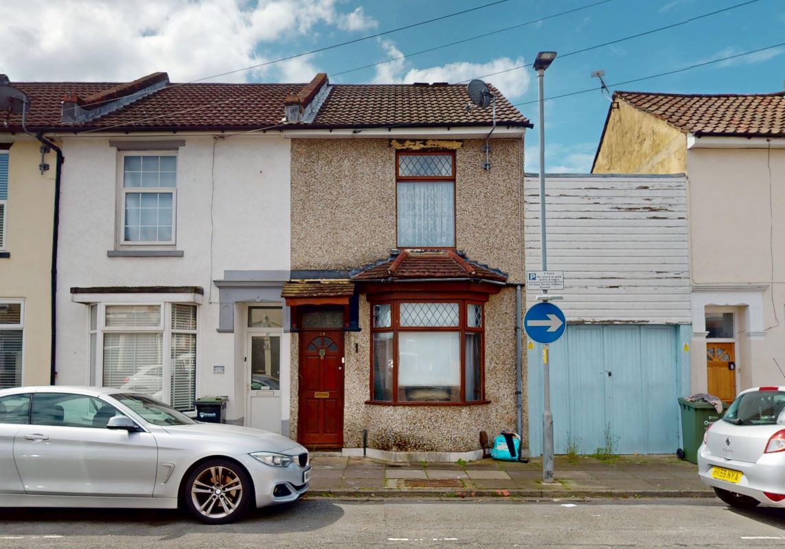 39 Knox Road, Portsmouth, Hampshire, PO2 8JJ