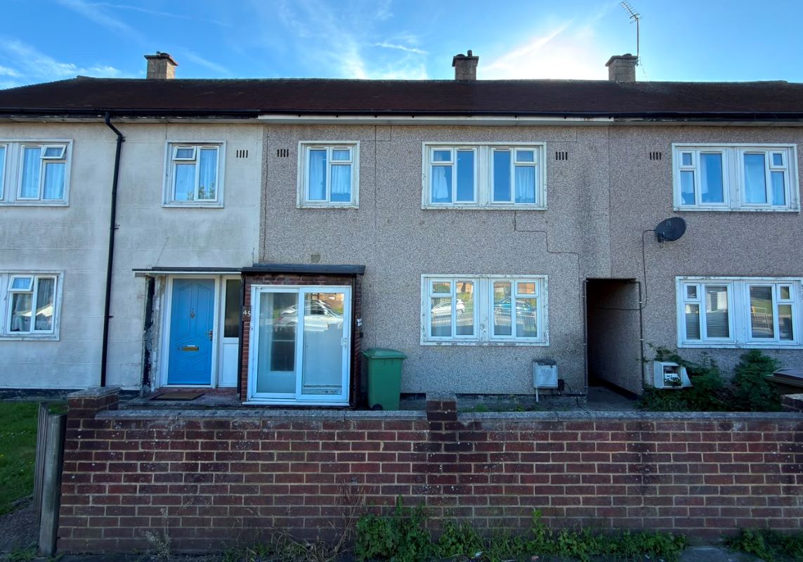45 Courtenay Avenue, Harrow, Middlesex, HA3 5JH