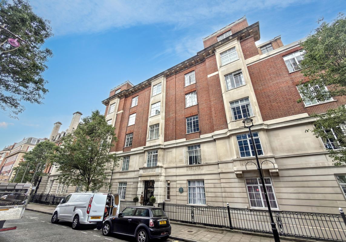 Flat 39, 105 Hallam Street, Marylebone, London, W1W 5HD