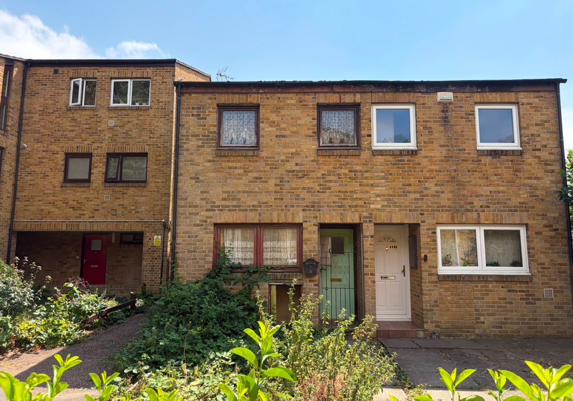14 Lawn Road, Uxbridge, Middlesex, UB8 2TJ