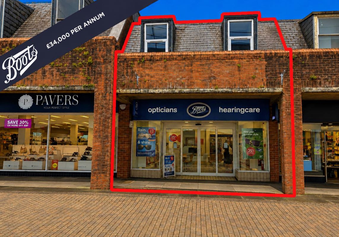8 Red Street, Carmarthen, Dyfed, SA31 1QL
