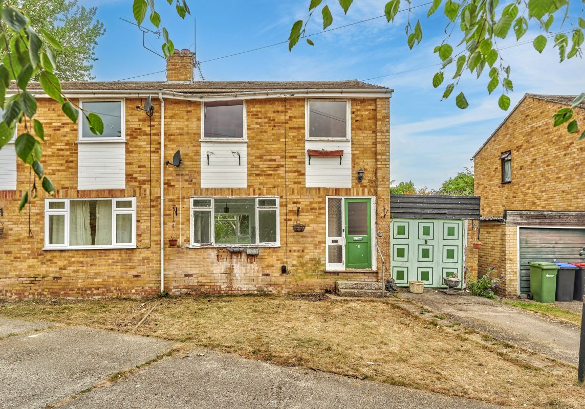 16 Park Vale Close, Castle Hedingham, Halstead, Essex, CO9 3DS