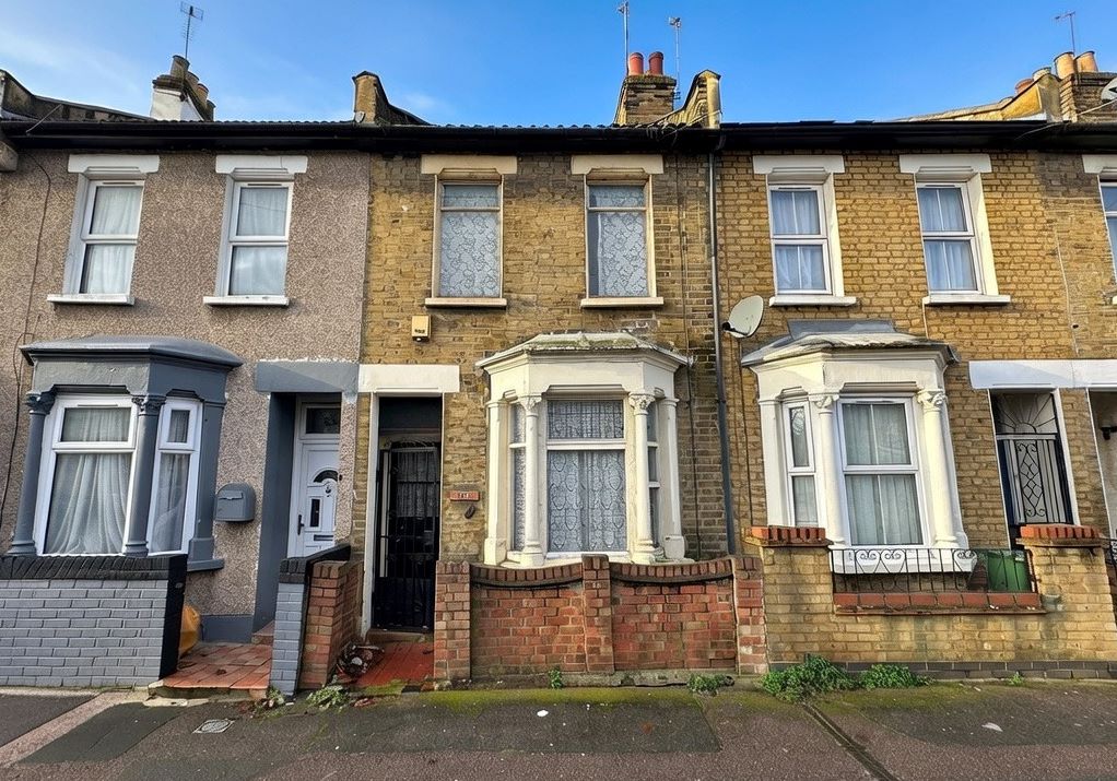 24 Maiden Road, Stratford, London, E15 4EZ
