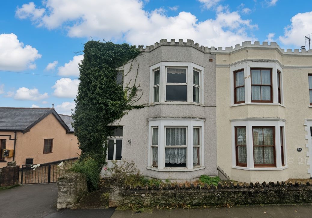 44 Newton Nottage Road, Porthcawl, Mid Glamorgan, CF36 5RP