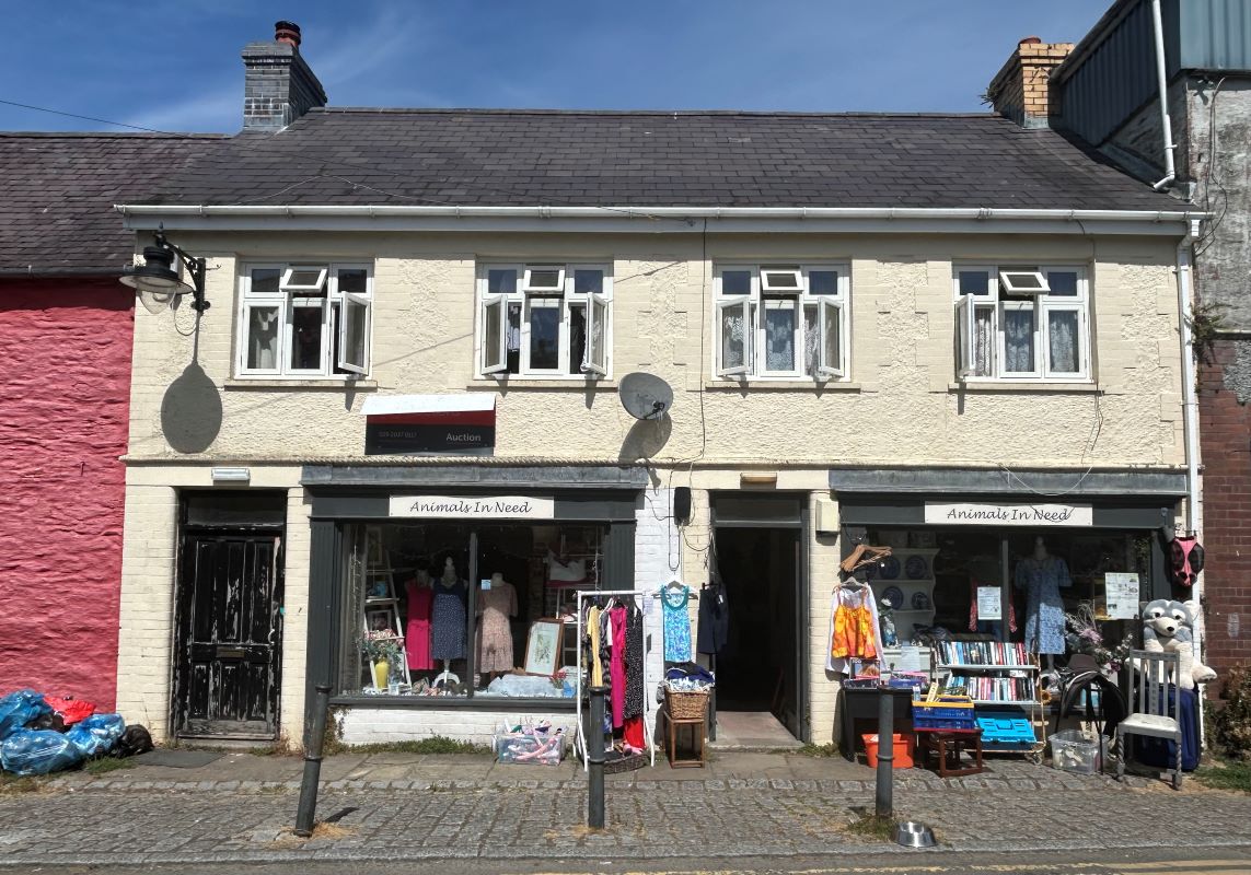Electric House, Castle Street, Newcastle Emlyn, Carmarthenshire, SA38 9AF