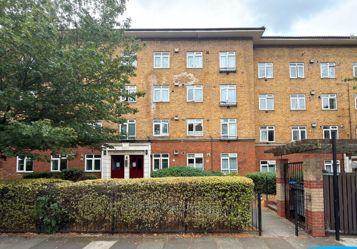 Flat 25 Sheldon Court, Lansdowne Green, Stockwell, London, SW8 2BE