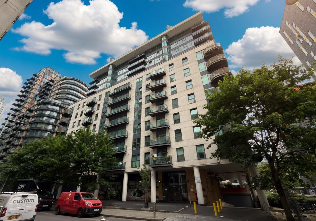 Flat 45, 41 Millharbour, Isle of Dogs, London, E14 9NA