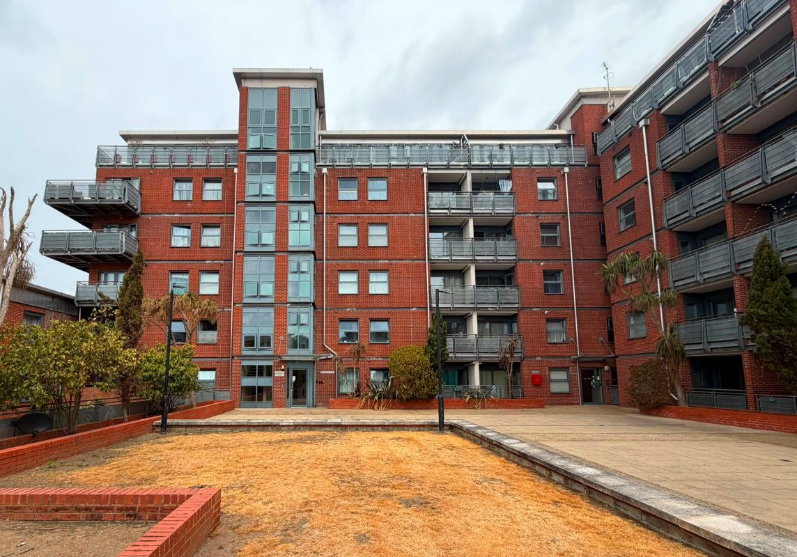 Flat 27 Butterfield House, Berber Parade, London, SE18 4GA