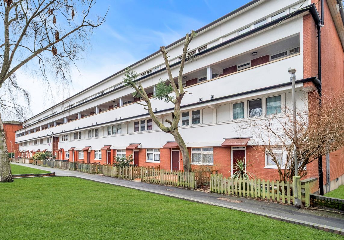 24 Timsbury Walk, Wandsworth, London, SW15 4LN