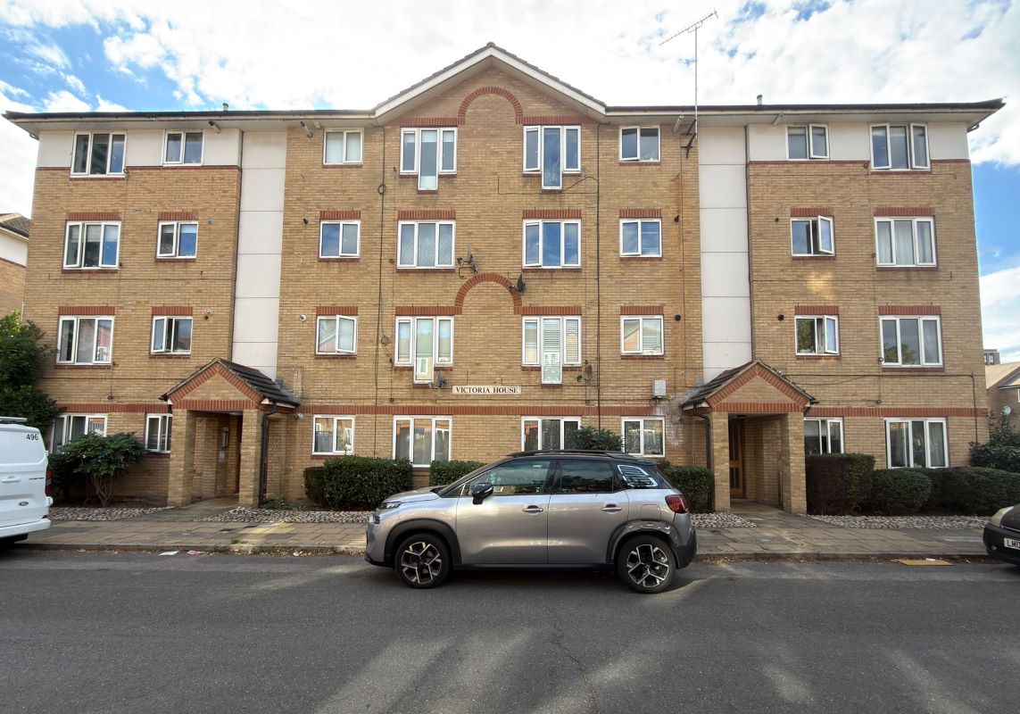 27 Victoria House, Enterprize Way, Lewisham, London, SE8 3PJ