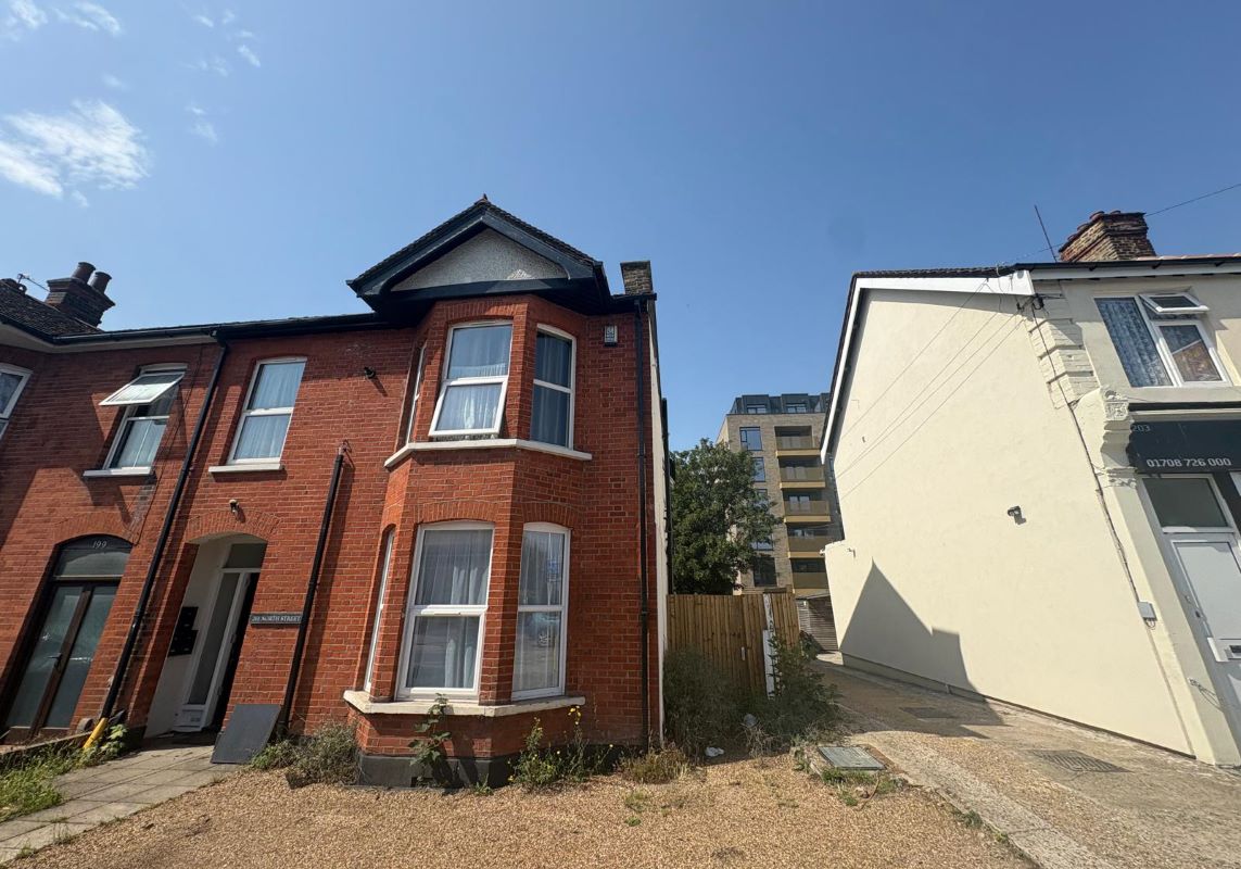 201 North Street, Romford, Havering, RM1 1DT