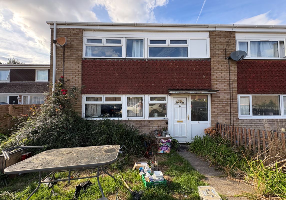 18 Ross Way, Slip End, Luton, Bedfordshire, LU1 4DD