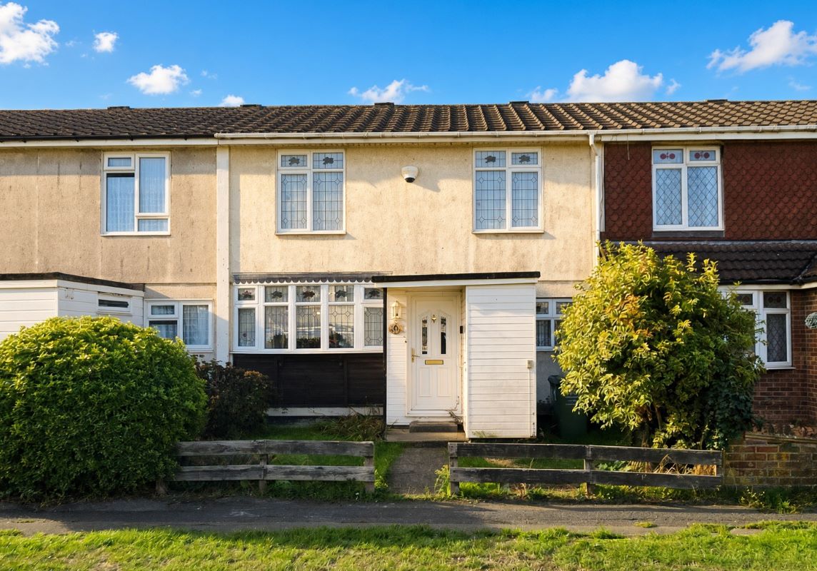 51 Manor Avenue, Basildon, Essex, SS13 2AU