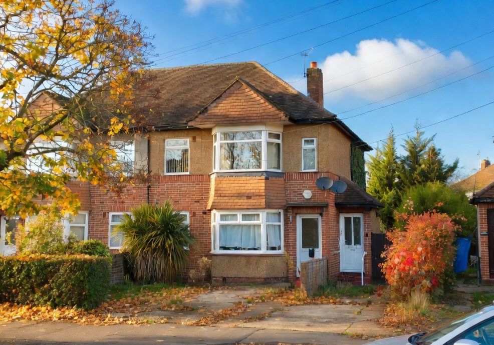 247A Shakespeare Avenue, Hayes, Middlesex, UB4 9AQ