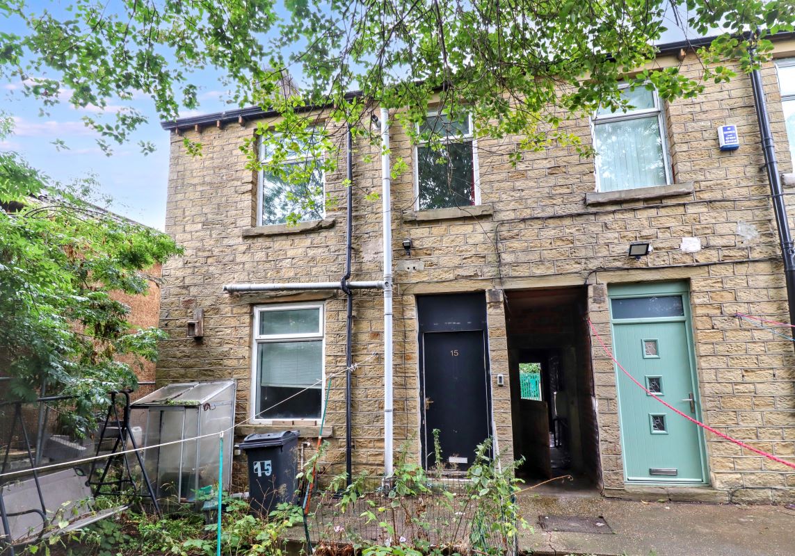 15 Fair Street, Huddersfield, West Yorkshire, HD1 3QB