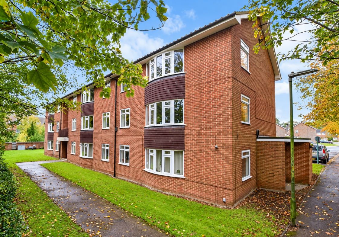5 Fernside, London Road, East Grinstead, West Sussex, RH19 1QS