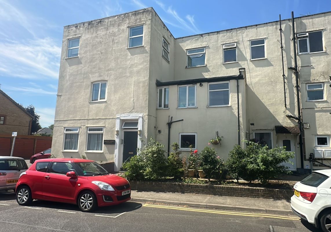 7 Marley Croft, Moor Lane, Staines-upon-Thames, Middlesex, TW18 4YW