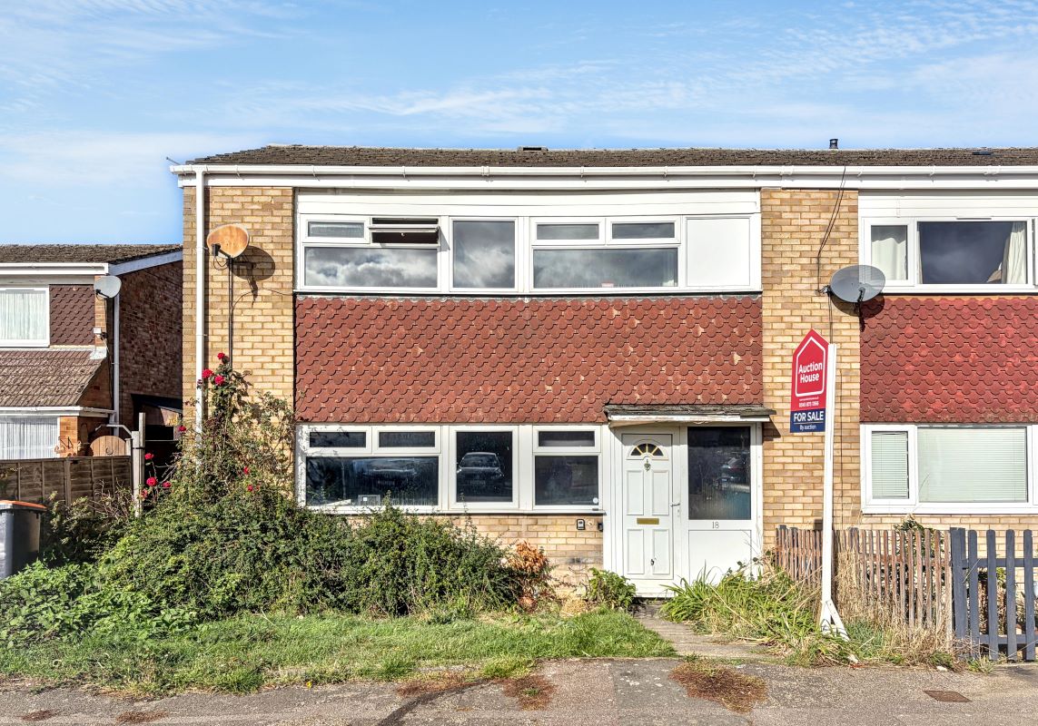18 Ross Way, Slip End, Luton, Bedfordshire, LU1 4DD