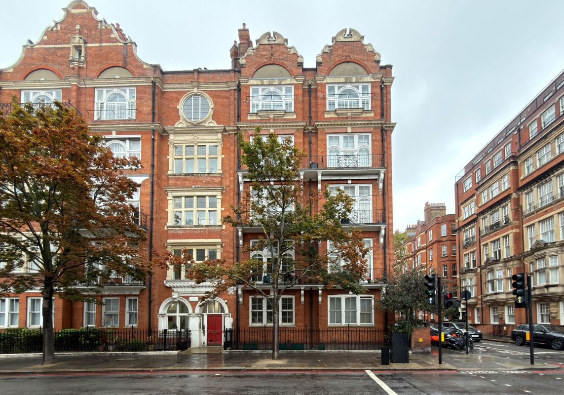 Flat 2, 3 The Mansions, Earls Court Road, Kensington, London, SW5 9BW