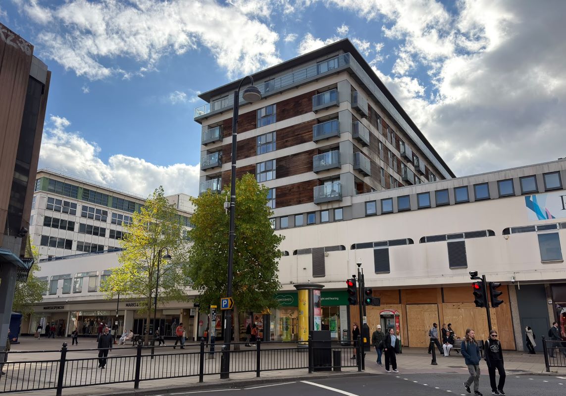 31 Middlesex House, 4 Mercer Walk, Uxbridge, Hillingdon, UB8 1GH