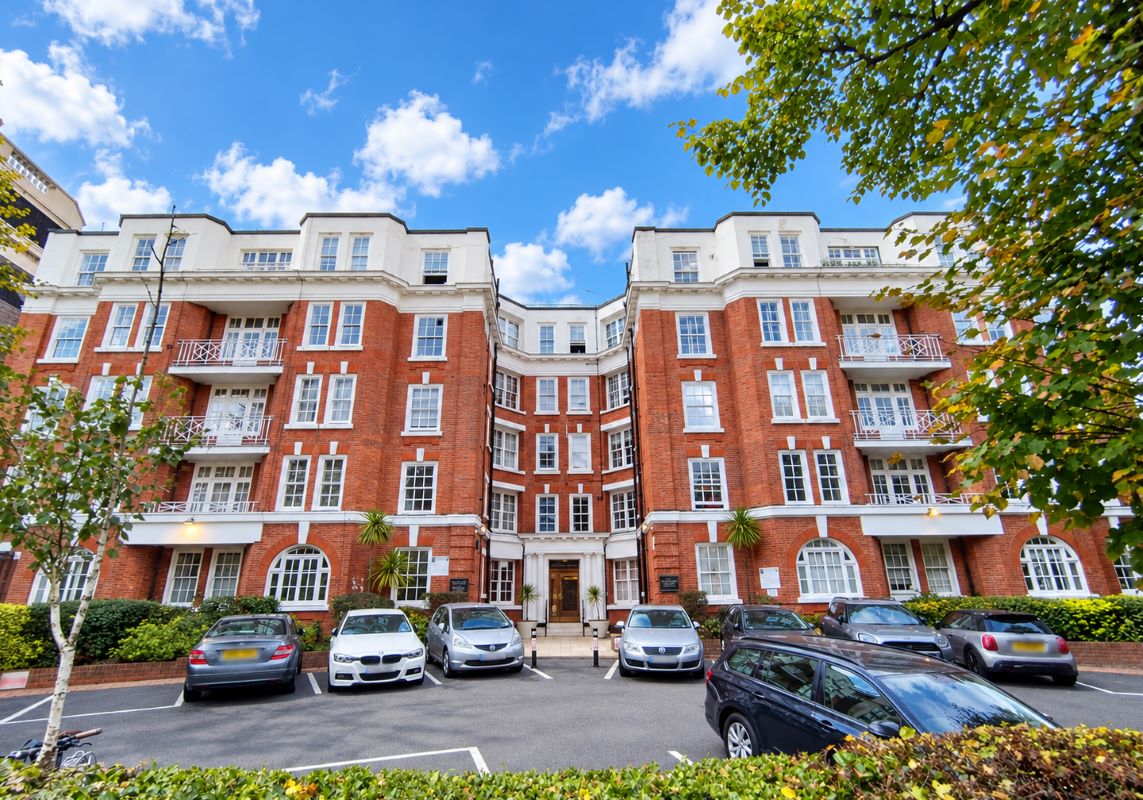 Flat 408 Addison House, Grove End Road, St John's Wood, London, NW8 9EL