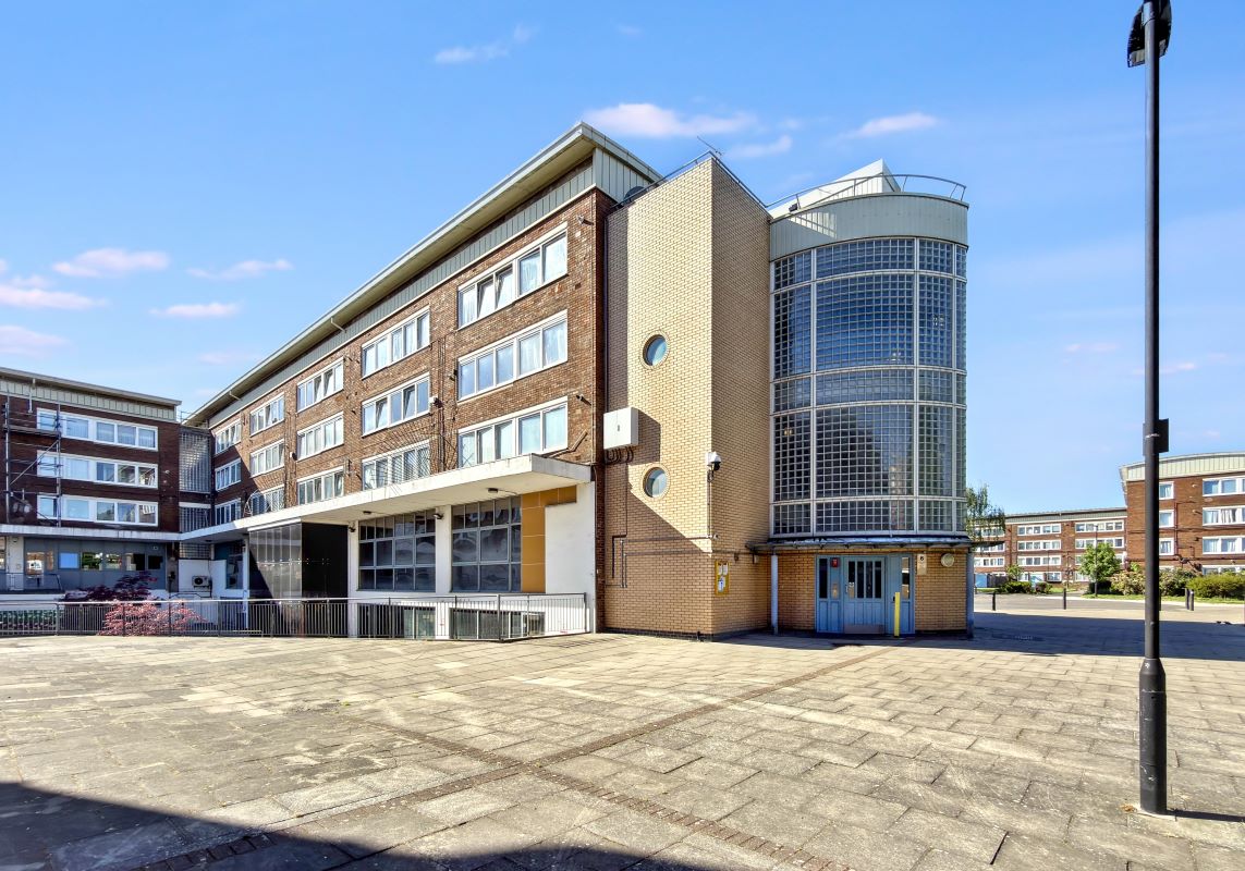 78 Rothbury Walk, Tottenham, London, N17 0PQ