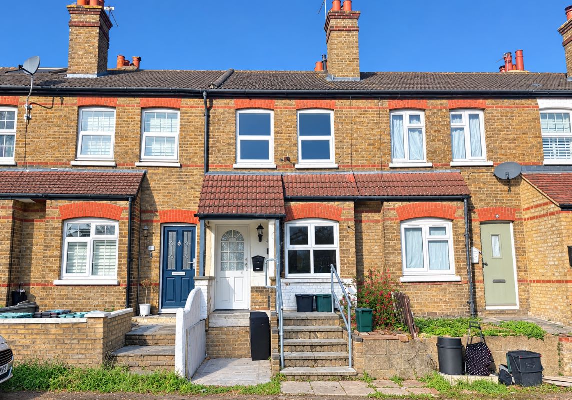 12 Cross Road, Orpington, Kent, BR5 2DJ