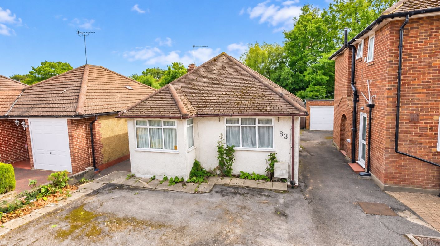 83 Dugdale Hill Lane, Potters Bar, Hertfordshire, EN6 2DR