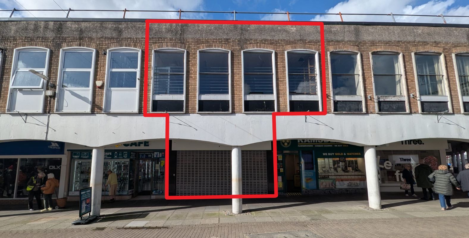 19 Red Street, Carmarthen, Dyfed, SA31 1QL