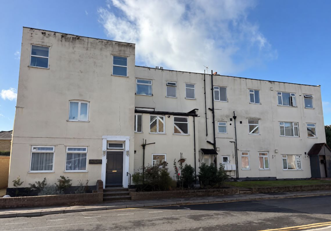 7 Marley Croft, Moor Lane, Staines-upon-Thames, Middlesex, TW18 4YW