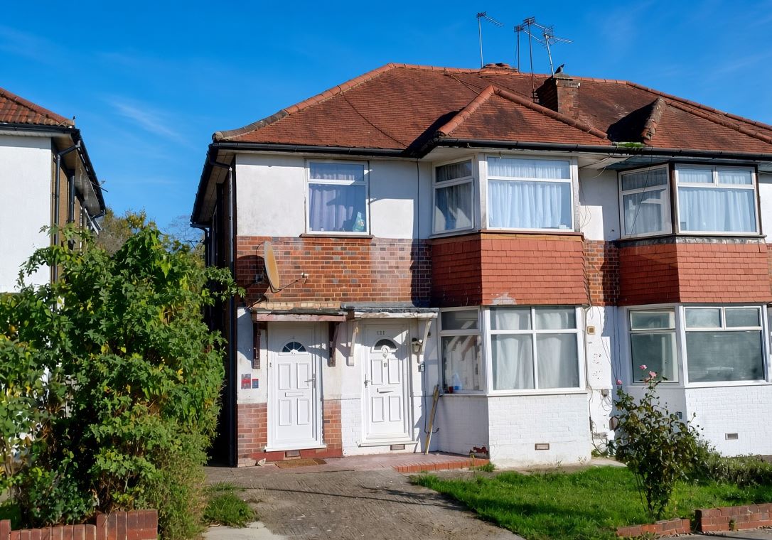 123 Everton Drive, Stanmore, Middlesex, HA7 1EB
