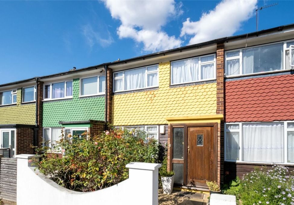 34 De Montfort Road, Streatham Hill, London, SW16 1LZ