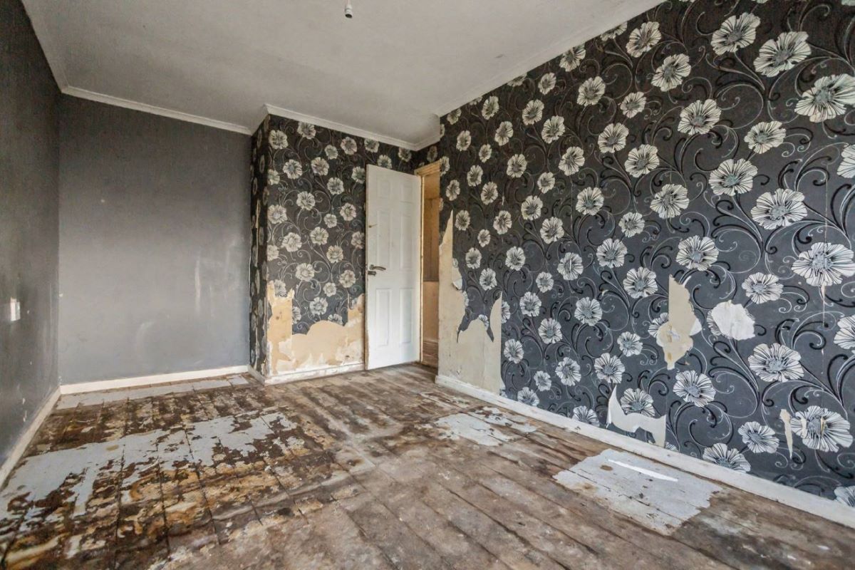 18 Simpson Road, Snodland, Kent, ME6 5QF