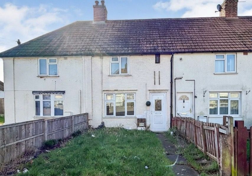 3 Christchurch Road, Tilbury, Essex, RM18 8XP