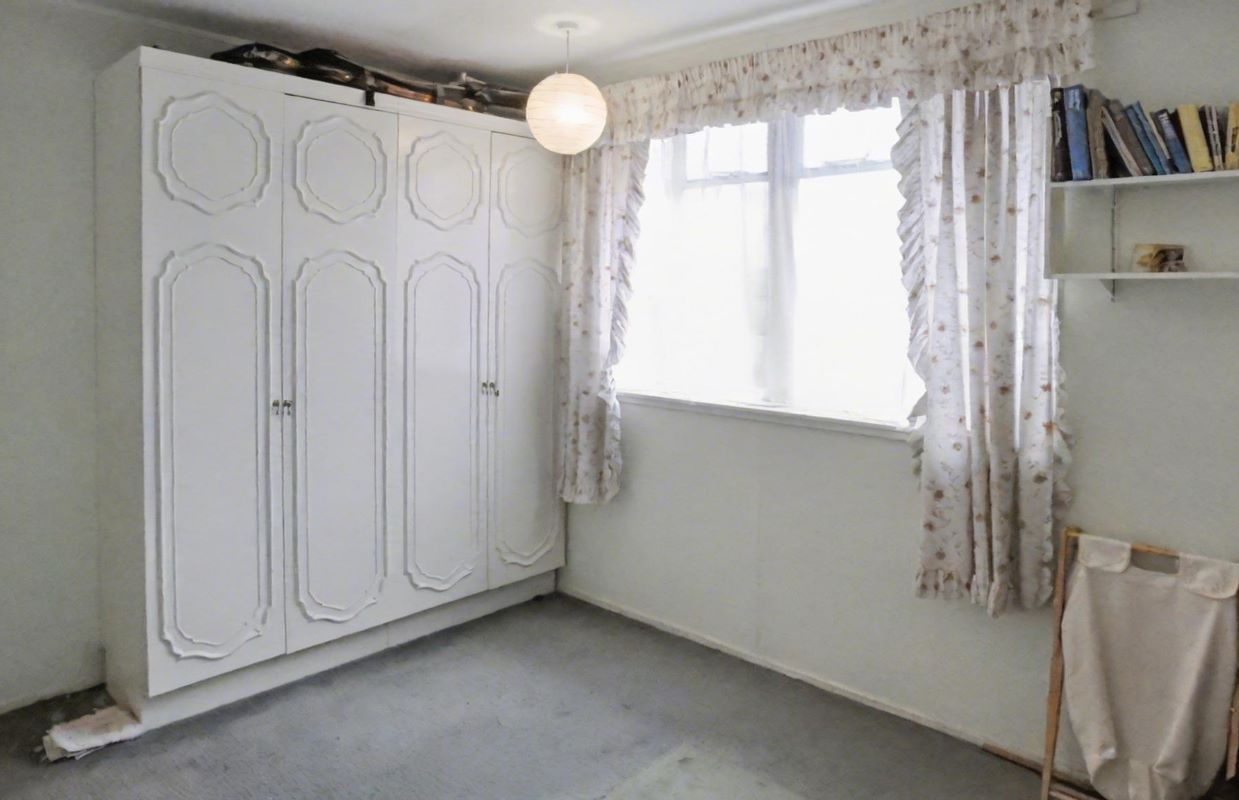 2 Dyson Close, Windsor, Berkshire, SL4 3LZ