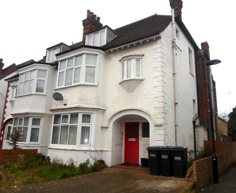 63C Norbury Crescent, Norbury, London, SW16 4JS