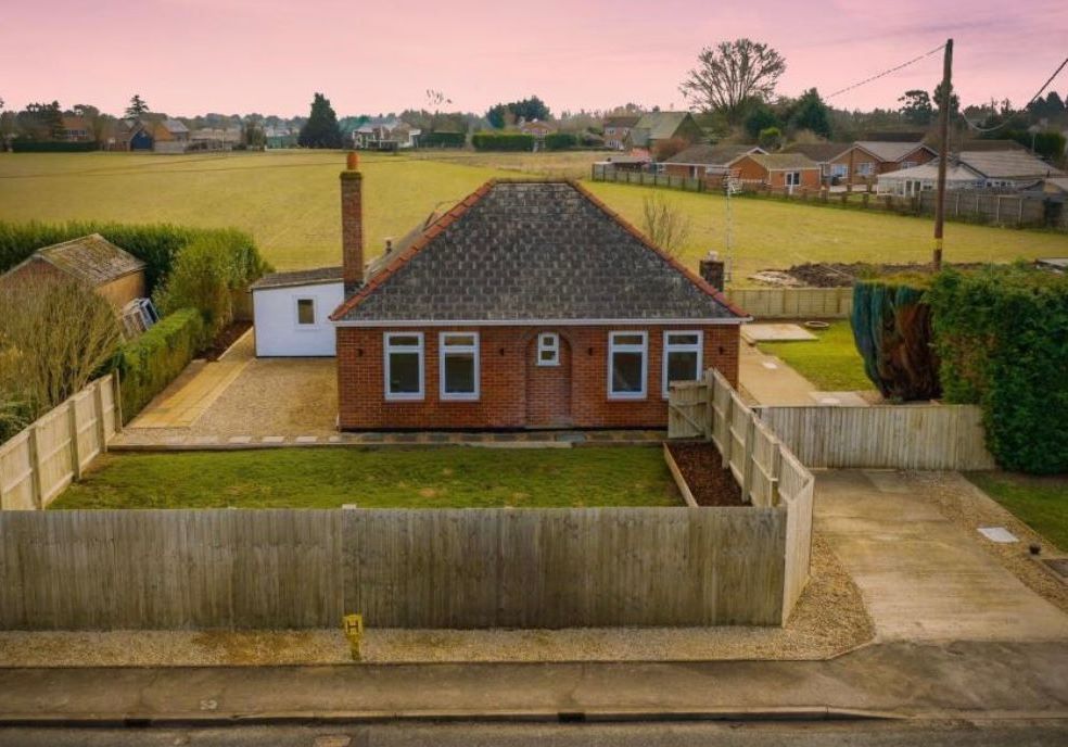 Portage, Holbeach Drove Gate, Holbeach Drove, Spalding, Lincolnshire, PE12 0PX