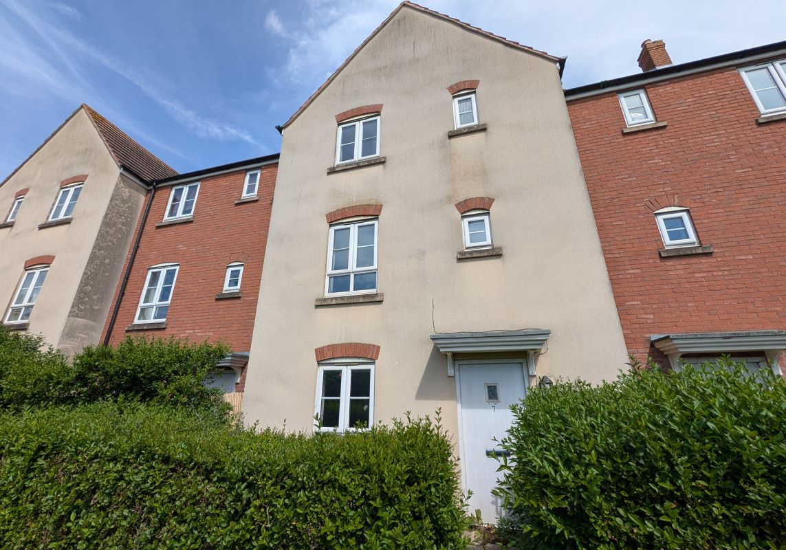 7 Secunda Way, Hempsted, Gloucester, Gloucestershire, GL2 5GA