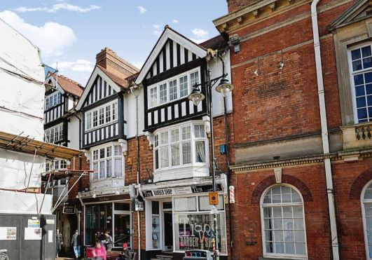 Flat 3 Market Place, Evesham, Worcestershire, WR11 4RW