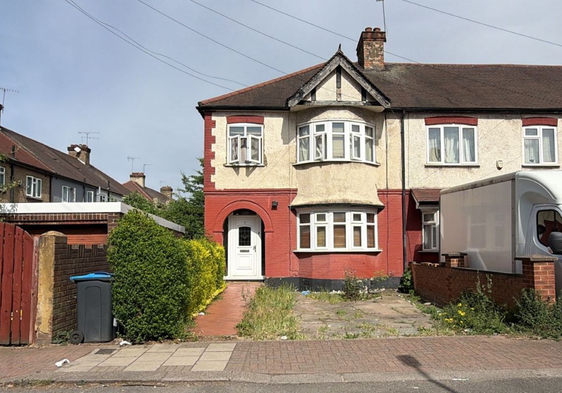 2 Herne Close, Neasden, London, NW10 0JS