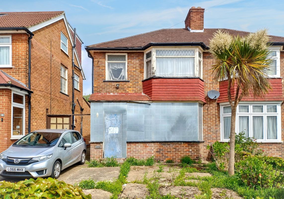 36 Tintern Avenue, Kingsbury, London, NW9 0RJ