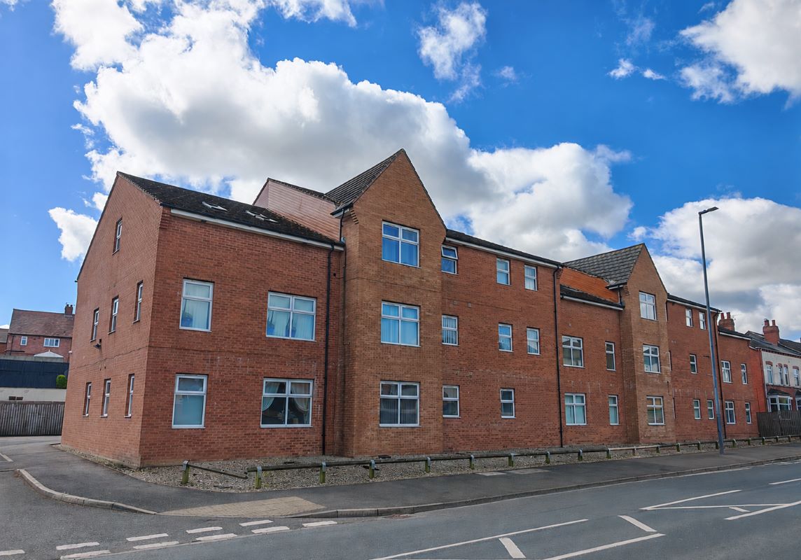 8 James Court, Hemsworth, Pontefract, West Yorkshire, WF9 4NZ